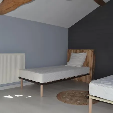 Ferienhaus Au Calme A 200m Du De La Vouraie